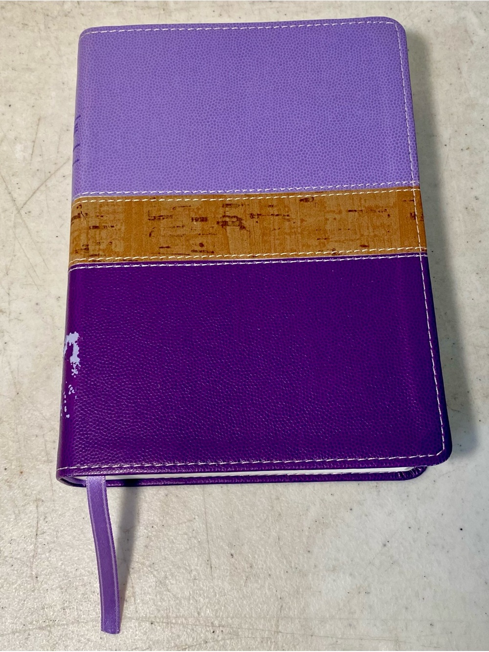 The Message Remix - The Bible In Contemporary Language Eugene H Peterson Purple